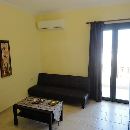 Aparthotel Suites Diakopto